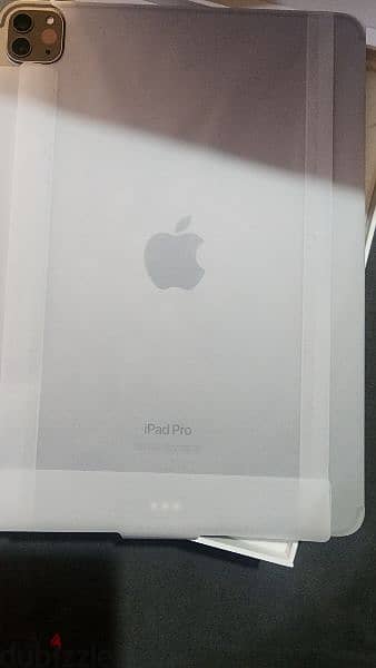 ipad 11 inch m2 256 wifi + cellular  new 3