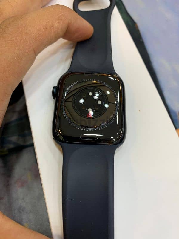 Apple Watch series 8 1