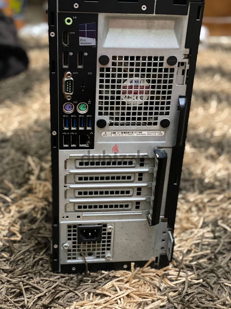 Dell Optiplex 7040, 2 tb space , 32 gb ram,With 60 hz monitor 2