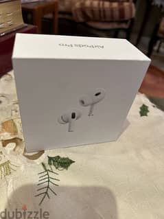 AIRPODS