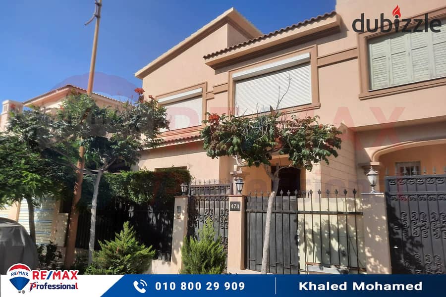 Own a twin house in the heart of Alex West 7