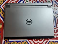 Dell Latitude 3330