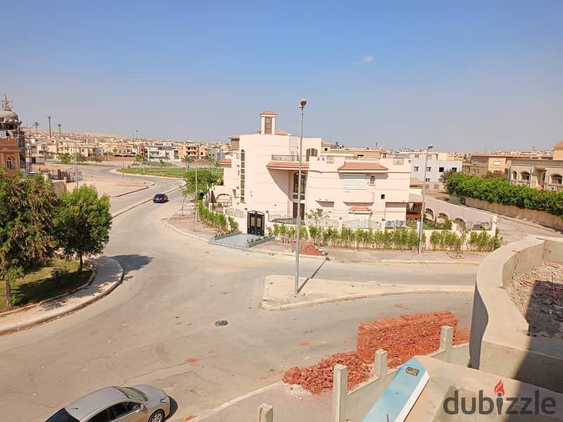 Apartment for sale, 250 meters, the best location in Zayed, next to Kababji Palace, open view on a second square, balcony with elevator 4