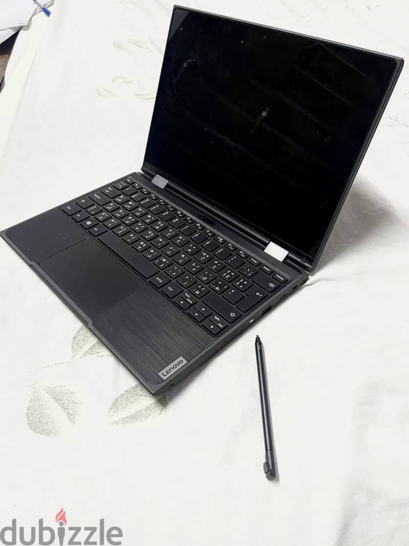 Laptop Lenovo touch screen rotates 360 degrees 3