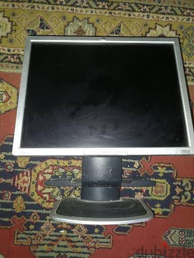 شاشة كمبيوتر HP 210