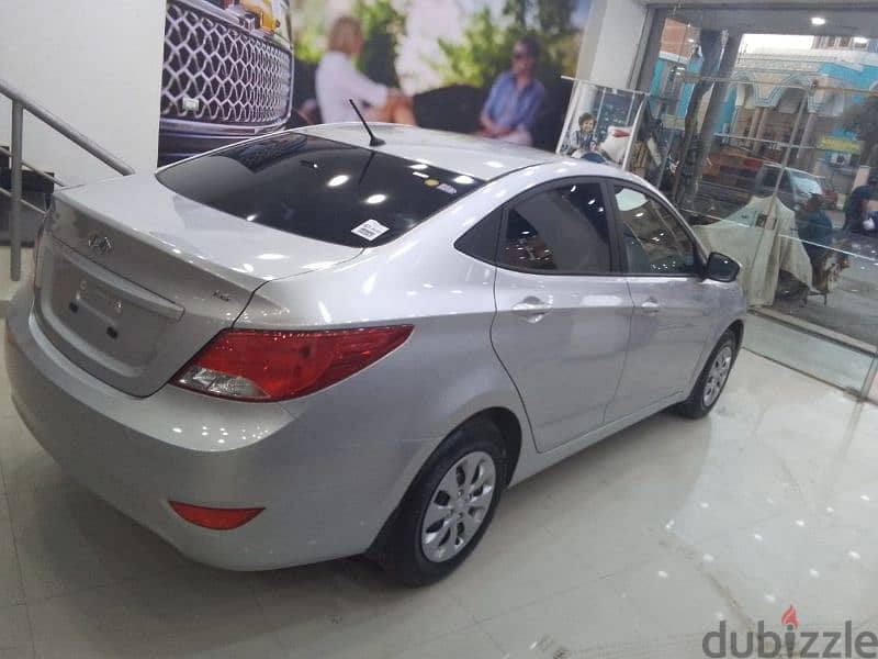 Hyundai Accent 2025 4