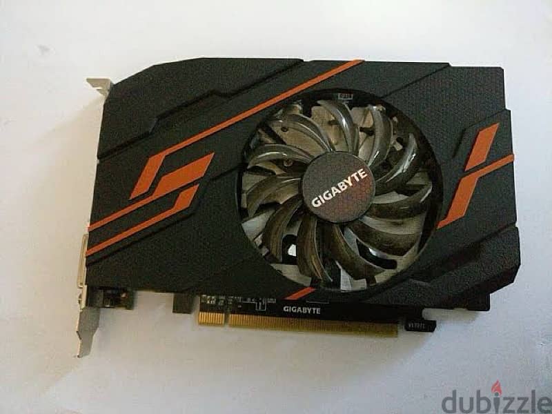 GIGABYTE GT 1030 OC 2G DDR5 2