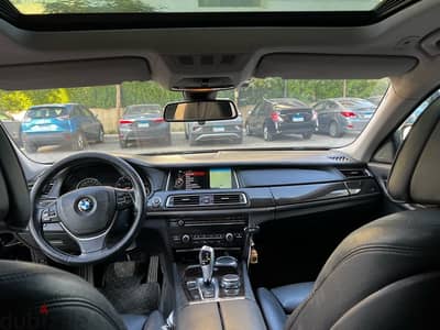 BMW 740 2015