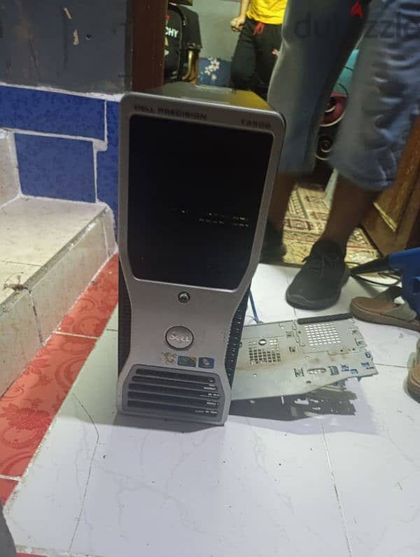 كمبيوتر Dell T3500 من غير كارت 1