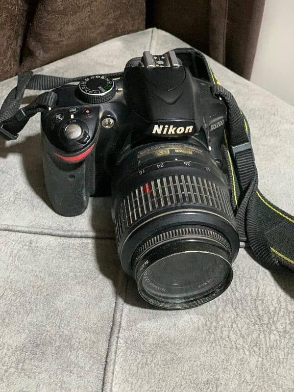 كاميرا بروفيشنال Nikon D3200 استعمال شخصي كالجديد 0