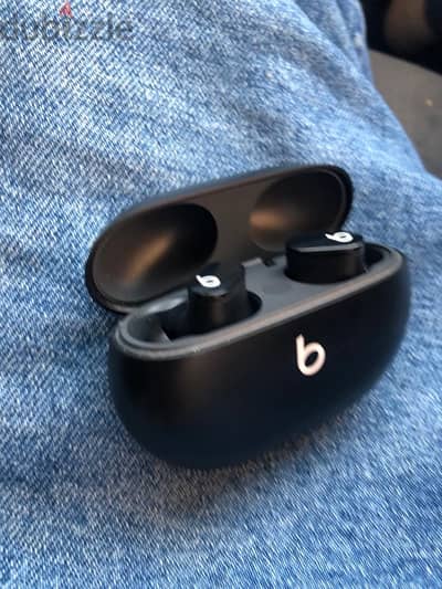 Beats Studio earbuds