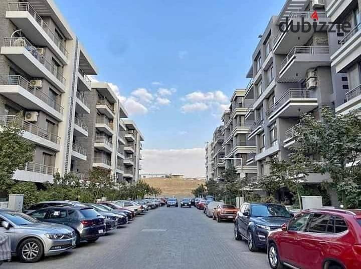 4-room duplex in front of Cairo Airport, Taj City 3