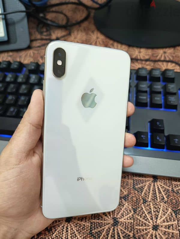 ايفون Xs max للبيع 2