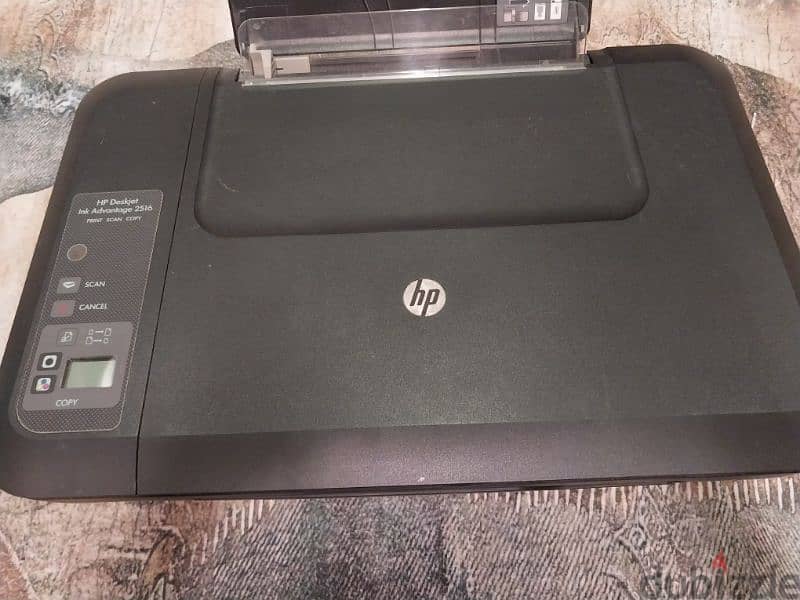 printer + scanner HP Deskjet 2516 حالة ممتازة 1