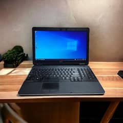 dell 6540 Core i7 كارتين شاشه