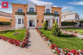 Villa for sale next to Madinaty, minutes from Mountain View and Haptown Compound, in installments over 9 years without interest