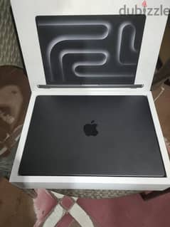 MacBook Pro M3 14 inch Ram 18 Open Box