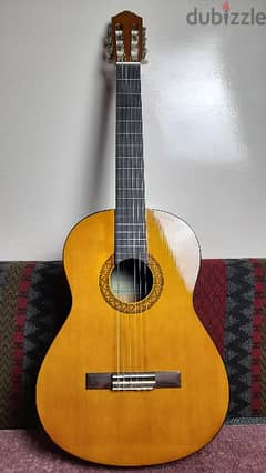 جيتار ياماها c40 أصلي بالختم عليه / guitar Yamaha c40 0