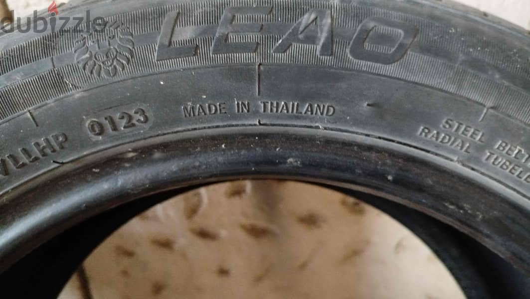 اربع كاوتشات تايلاندى مستعملة بحالة جديدة مقاس 205/55R16 5