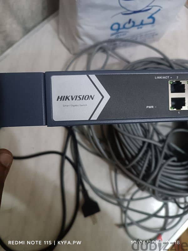 Hikvision Smart Gigabit Switch 24 port 2