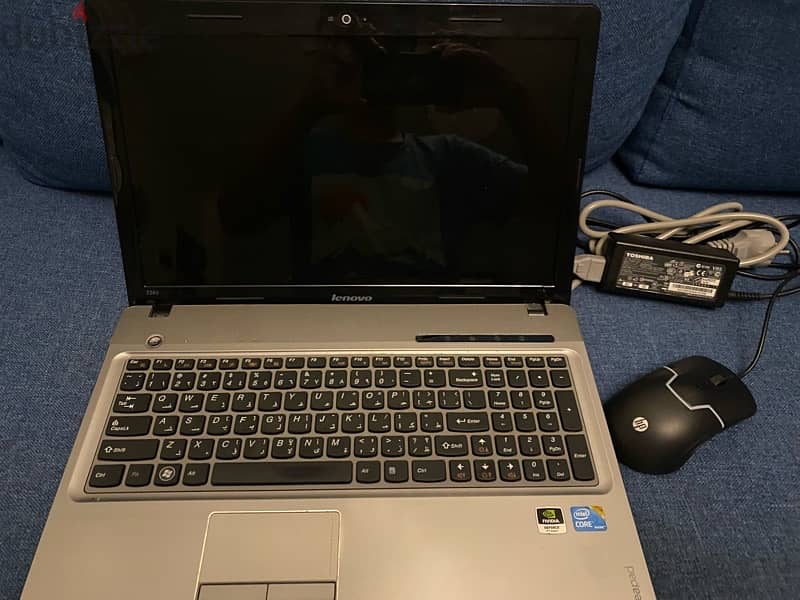 lenovo laptop and  hp mouse 2