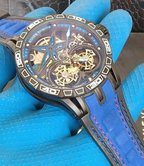 Roger Dubuis best swiss watch riplica  
whatsapp 01118659401 2