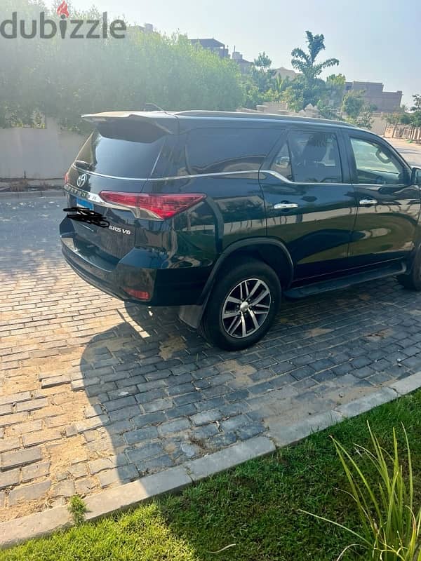 Toyota Fortuner 2019 1