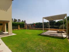 luxurious villa 500m for rent in mivida - owner finishing semi furnished with AC's and kitchen - first hand 0