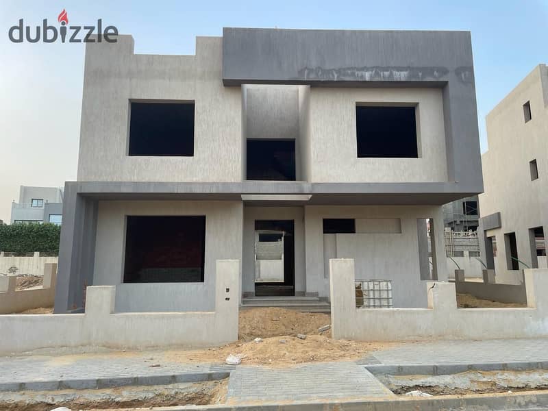 standalone villa for sale in Grand Heights Compound 4