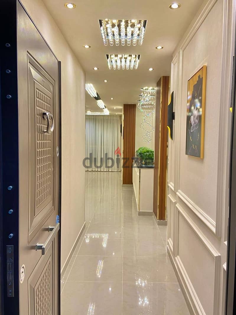 Luxury finished apartment for sale  location maadi (one katameya 4