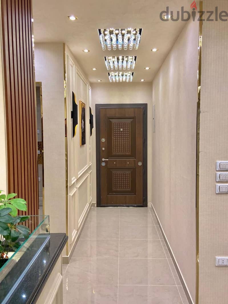 Luxury finished apartment for sale  location maadi (one katameya 8