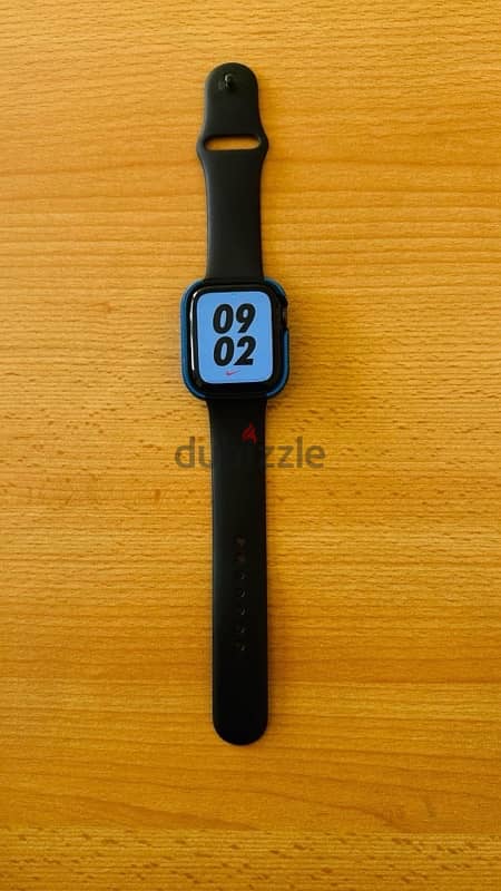 Apple Watch Series 6 space gray aluminium case Black sport band 44Mm 5