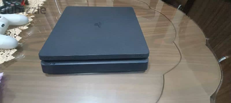 ps4 slim 2