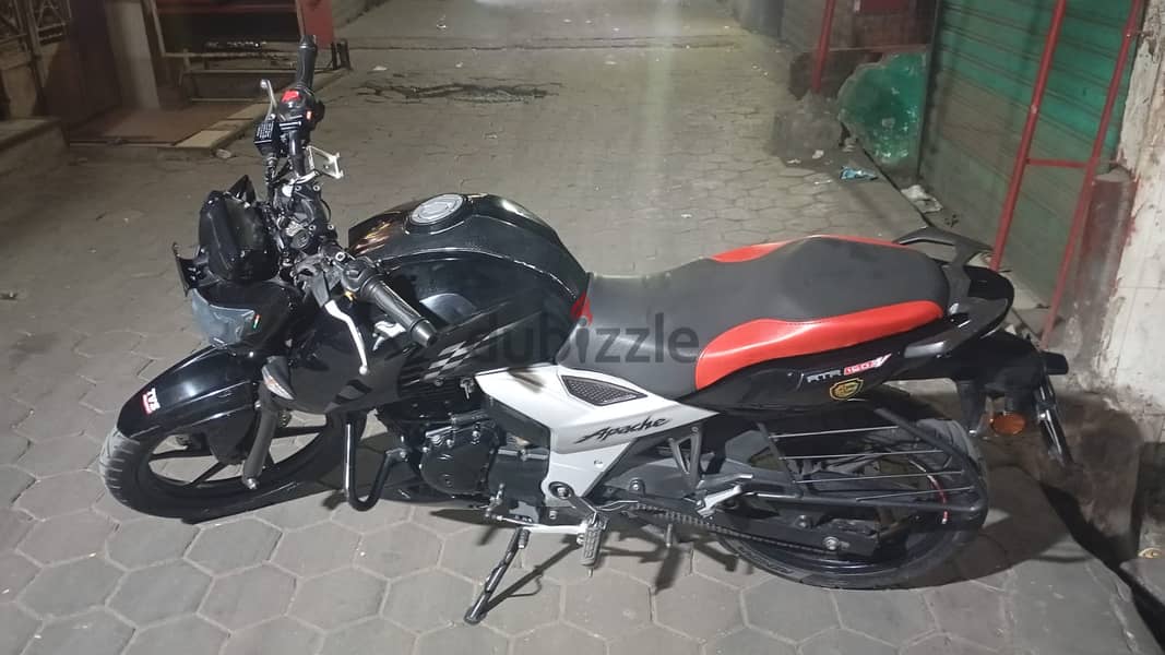 TVS APATCHI RTR 160 4V 3