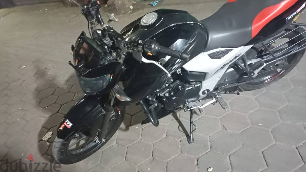 TVS APATCHI RTR 160 4V 7