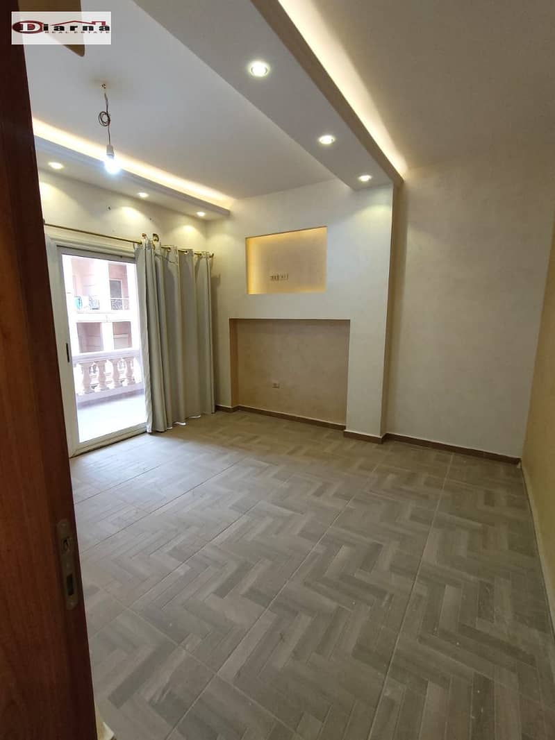 Ultra deluxe finishing apartment with air conditio 3