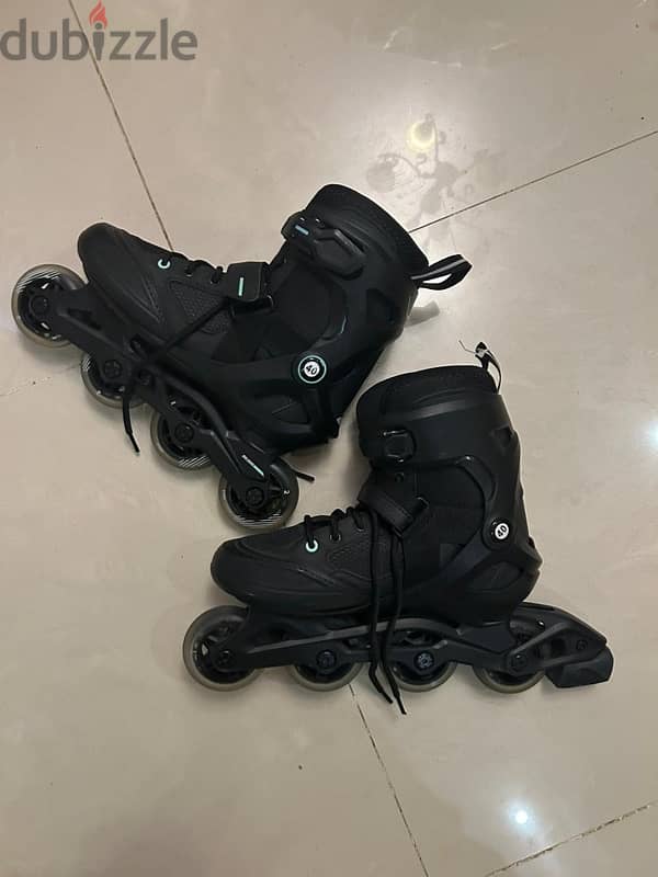 DECATHLON Roller blades/ skates  بتيناج ديكاتلون 0