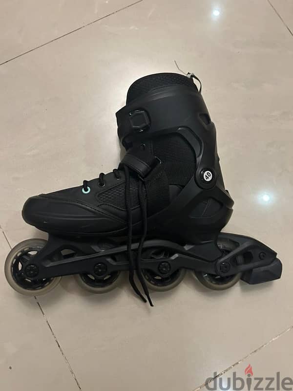 DECATHLON Roller blades/ skates  بتيناج ديكاتلون 4