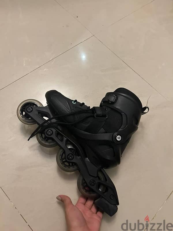 DECATHLON Roller blades/ skates  بتيناج ديكاتلون 5