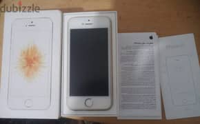 iphone se 2016 حاله ممتازه كالجديد