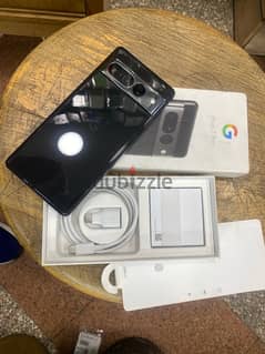 Google Pixel 7 Pro 5G 128/12G Black بحالة الجديد