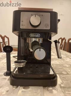 Delonghi coffe maker ماكينه اسبريسو 0