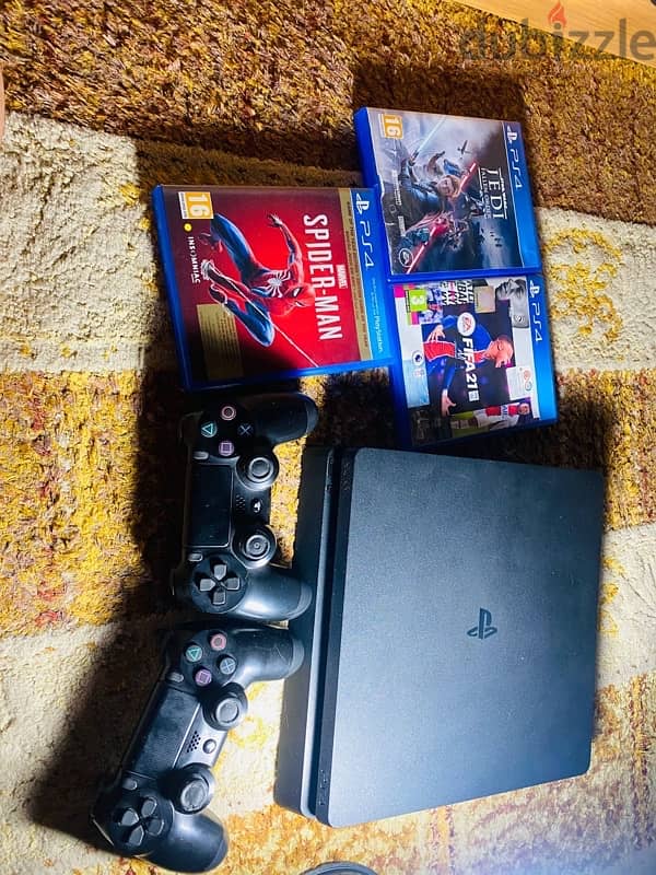 playstation 4 in very good condition 2