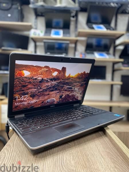 اى سيفن للكمبيوتر واللابتوب // DELL 6540 i7 MQ 8/500/amd 2 GB 2