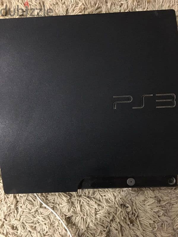 ps3 مستعمل استعمال بسيط و كانو جديد عليه العاب و معهوش دراعات 1