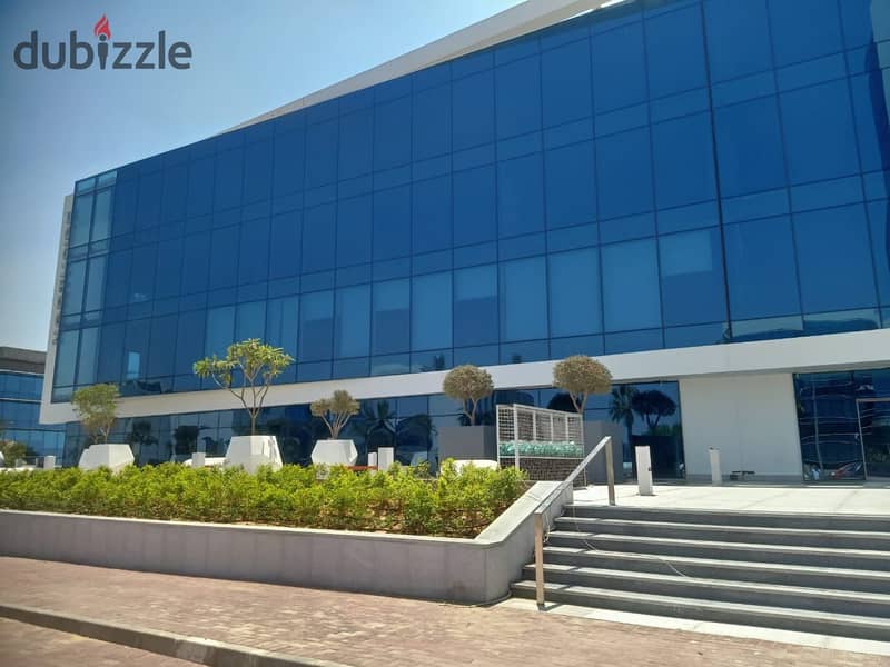 Administrative office for sale, immediate receipt in installments, headquarters in the Smart Village, 438 meters next to Sheikh Zayed and near the 26t 4