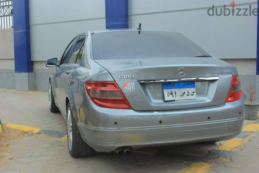 مرسيدس بنز سي 180 2009 Mercedes-Benz C180 4