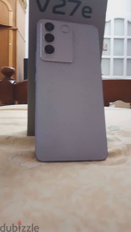 للبيع vivo v27e 256 10