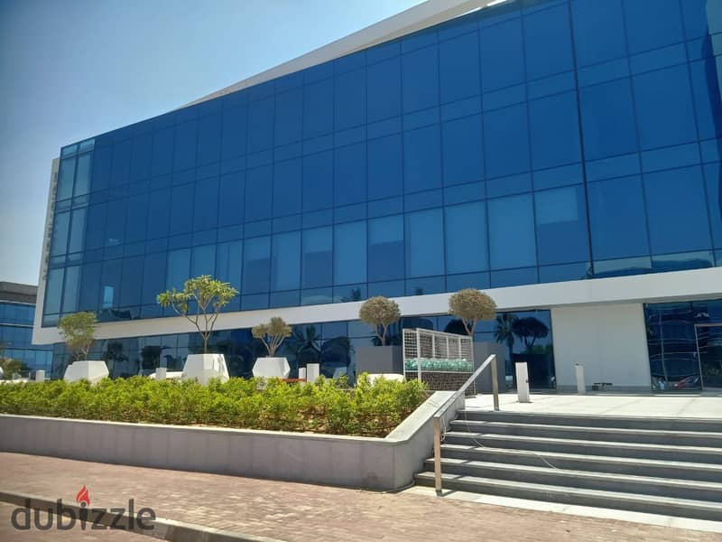 Administrative office for sale, immediate receipt in installments, headquarters in the Smart Village, 500 meters next to Sheikh Zayed and near the 26t 4