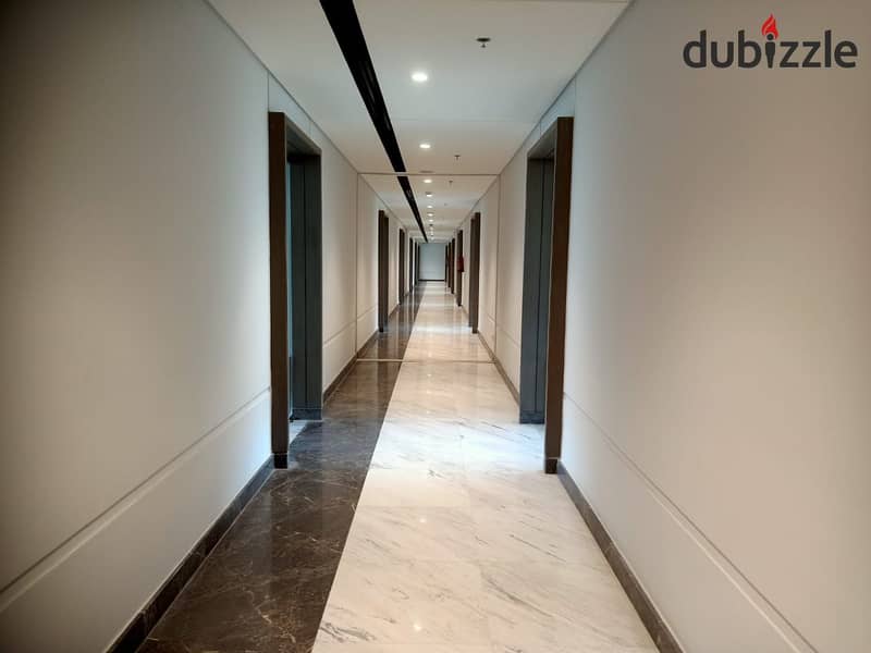 Administrative office for sale, immediate receipt in installments, headquarters in the Smart Village, 500 meters next to Sheikh Zayed and near the 26t 7